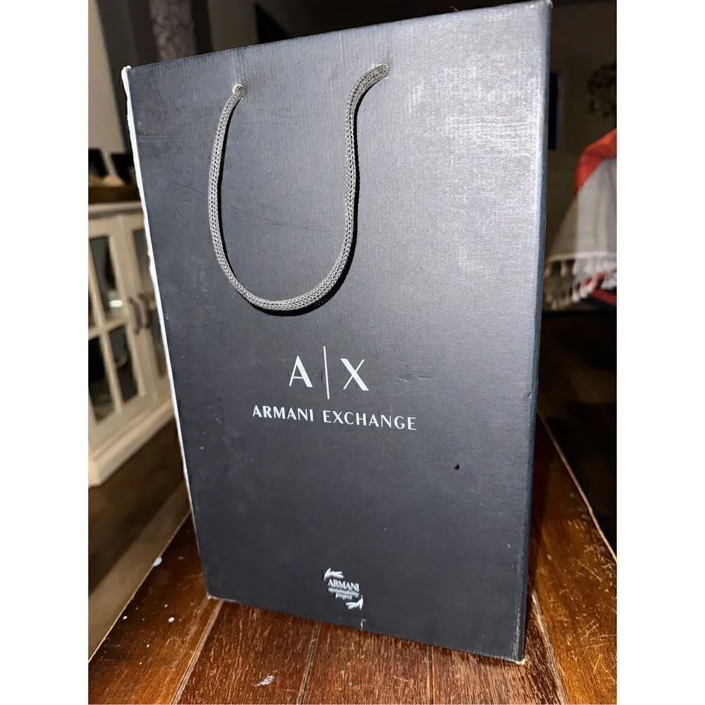 A|X ARMANI EXCHANGE Women's Lace Up High Top Sneaker